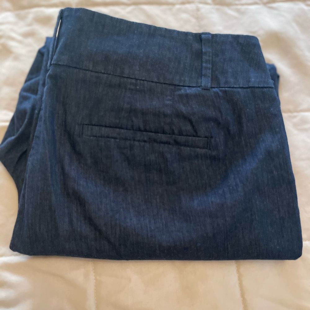 Ann Taylor 14 Curvy cropped pants
